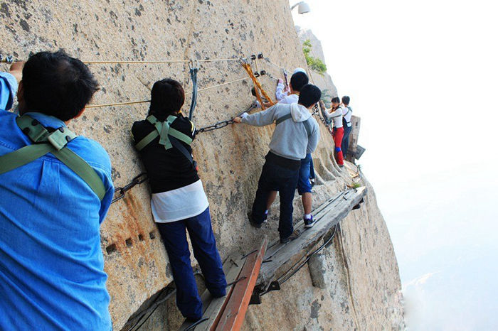 世界上8个最惊心动魄的景点(图14) 世界上8个最惊心动魄的景点(图14)